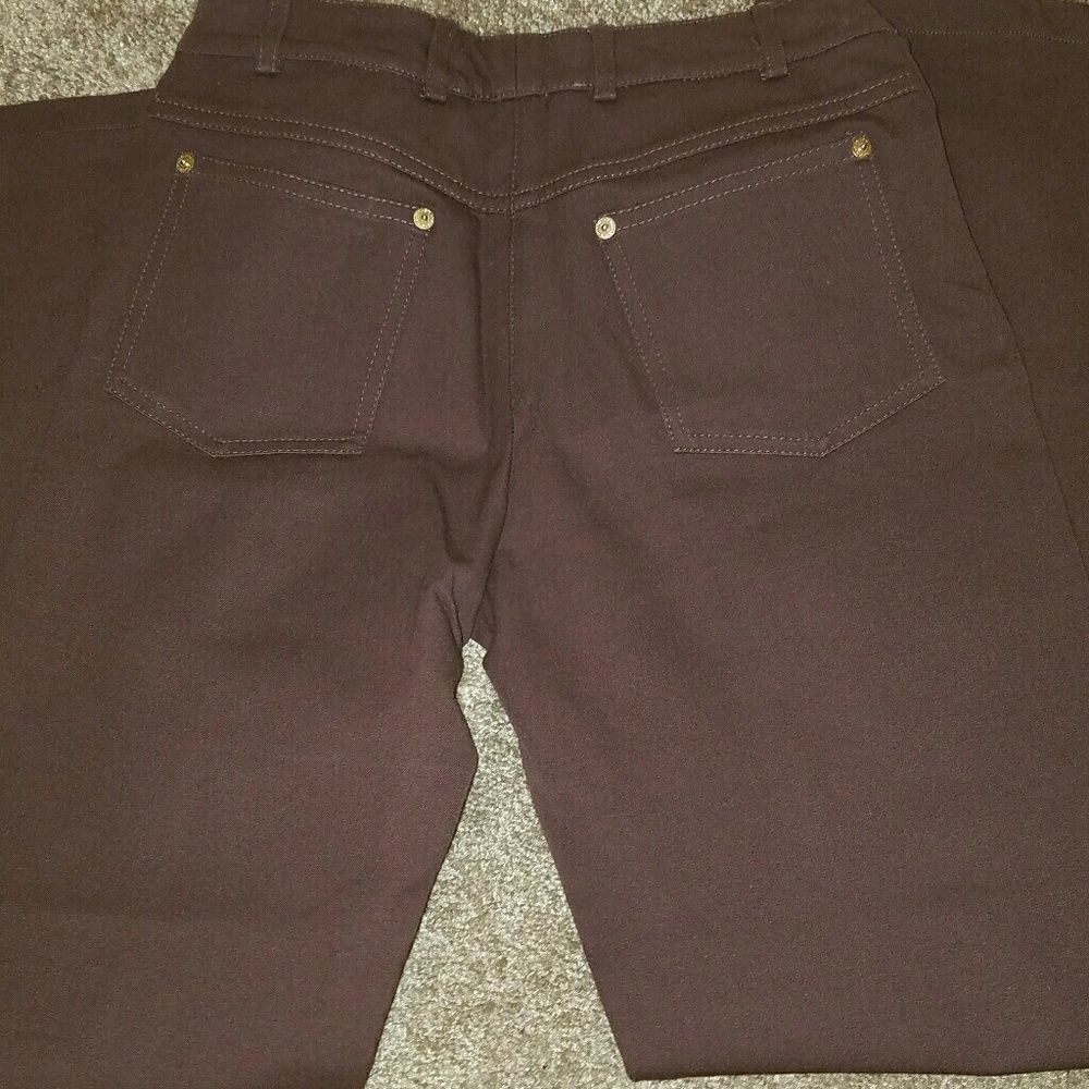 St. John Collection by Marie Gray Pants. - Picture 3 of 8